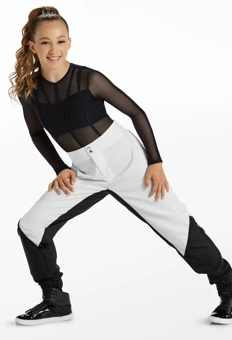 Caged Leo \u0026 Pants Hip-Hop Costume Set | Weissman®, image size:800x1172