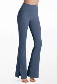 Side-Split Flare Leggings