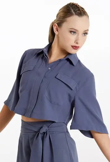 Flutter Sleeve Crop Top