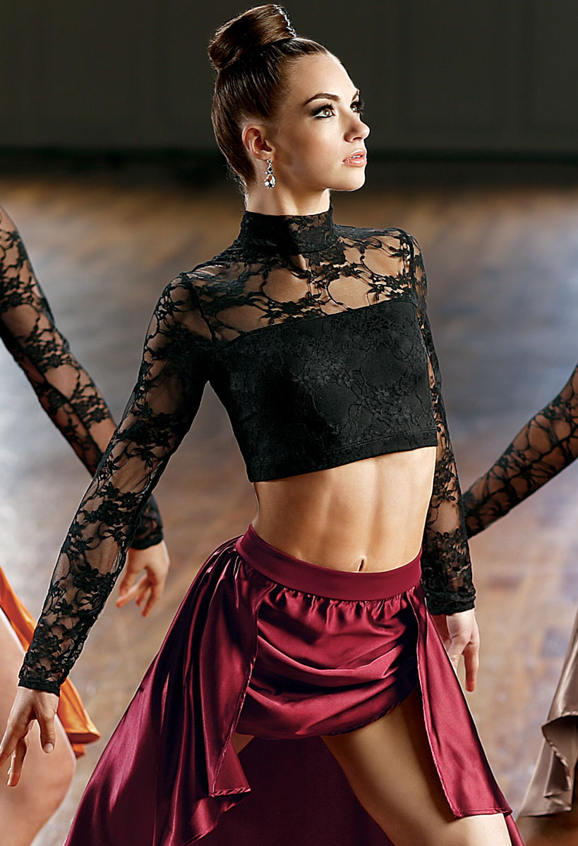 Lace Turtleneck Crop Top | Balera™